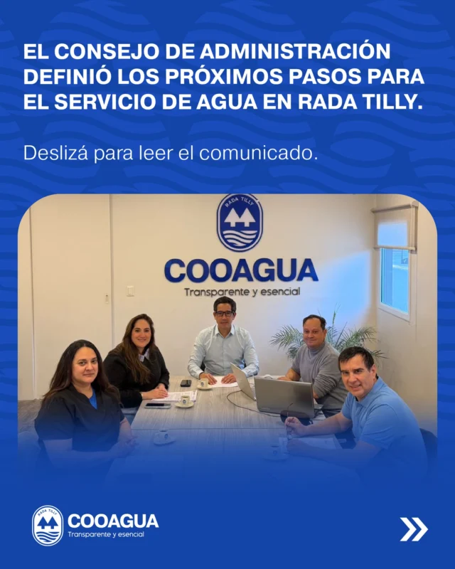 💧 𝐒𝐞𝐠𝐮𝐢𝐦𝐨𝐬 𝐭𝐫𝐚𝐛𝐚𝐣𝐚𝐧𝐝𝐨 𝐩𝐨𝐫 𝐞𝐥 𝐟𝐮𝐭𝐮𝐫𝐨 𝐝𝐞𝐥 𝐚𝐠𝐮𝐚 𝐞𝐧 𝐑𝐚𝐝𝐚 𝐓𝐢𝐥𝐥𝐲El Consejo de Administración de COOAGUA repasó los avances alcanzados y definió las próximas prioridades.Puesta en valor de nuestra infraestructura, renovación de cañerías, mayor capacidad de reserva y nuevas gestiones para seguir haciendo del cuidado del agua un compromiso de toda la ciudad.De izquierda a derecha: Brenda Rojas (1.ª Vocal Titular), Noelia Carrizo (Secretaria), Carlos Barrios Daporta (Presidente), Omar Pastorini (Gerente General) y Pedro López (Tesorero).👉 Deslizá para leer el comunicado completo.