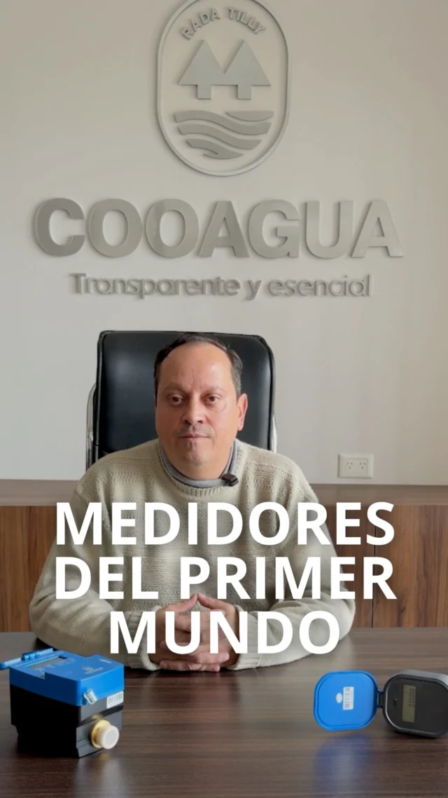 Un medidor que avisa al instante si hay una fuga, ahorra millones de litros de agua 💧Nuestro sistema de medición evolucionó durante años, y ahora avanzamos hacia la medición inteligente que nos brinda mayor precisión, alertas de pérdidas constantes, y una ventaja extra: el vecino paga menos, haciendo la tarifa aún más justa.El próximo desafío será contar con una red de telecomunicaciones que nos permita conectarnos con cada uno de los medidores y así, ser la primera ciudad de Argentina con un sistema de medición inteligente al nivel del primer mundo 🌍Un paso que le suma valor a Rada Tilly, y a todo el país 💙🌊